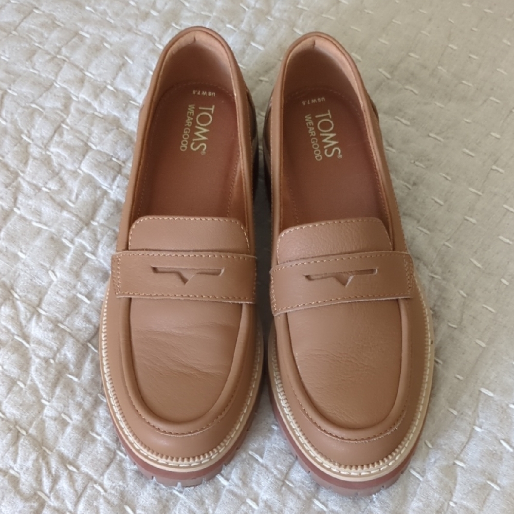 TOMS Women's Brown Leather Loafers